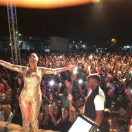 Haila Mompié, vocals